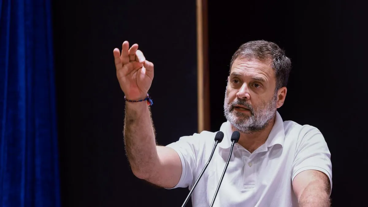 Andaman's tribal delegation meets Rahul Gandhi, raises concern over Great Nicobar project