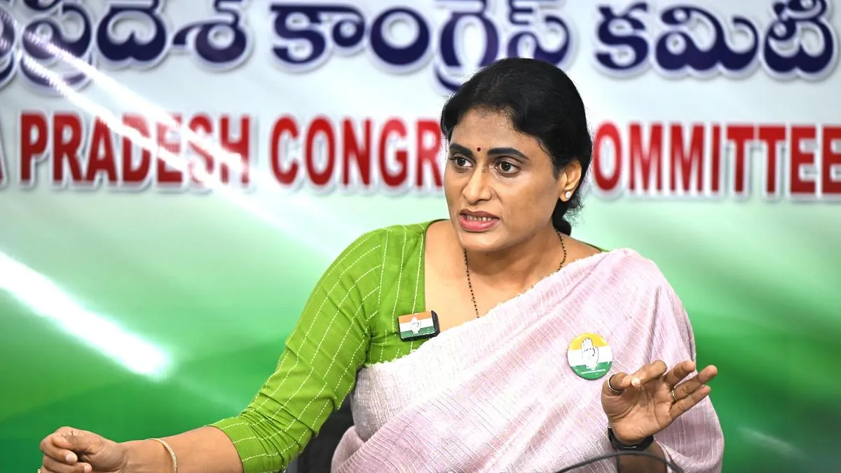 APCC president Sharmila criticises Anganwadi workers&rsquo; arrest