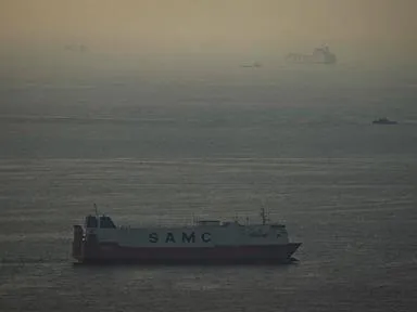  Bahrain's UN proposal calling for 'all necessary means' to open Strait of Hormuz faces opposition