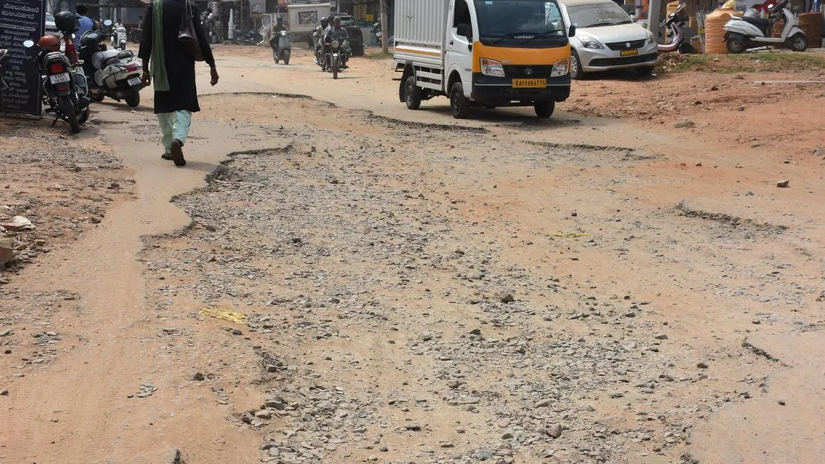 Begin road works at the earliest in city, Mahadevappa instructs officials