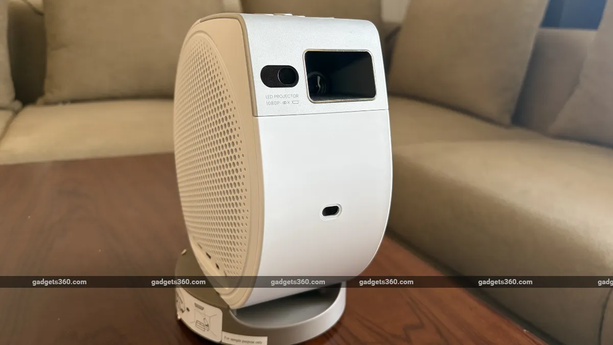 BenQ GV32 Projector Review: Strikes a Nostalgic Chord