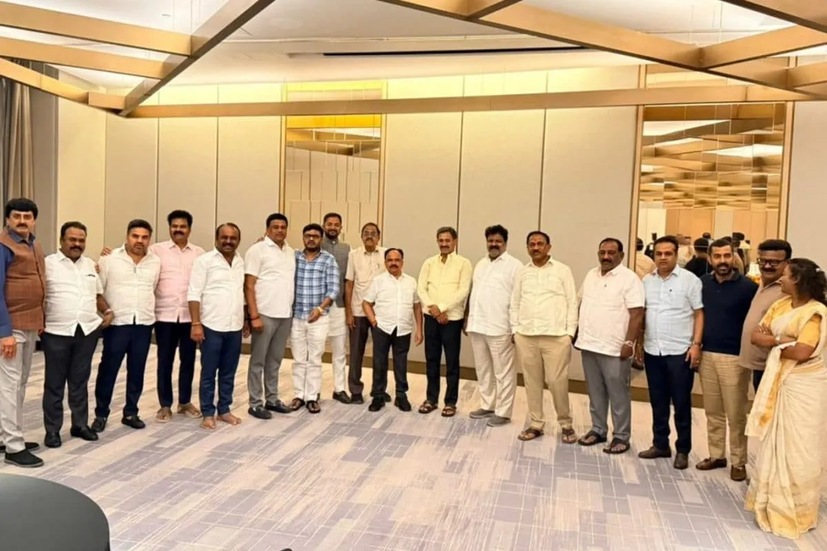 BJP Alleges Karnataka Govt Used Intel Department To 'Spy' On MLAs After Shivakumar Camp's Dinner Meet