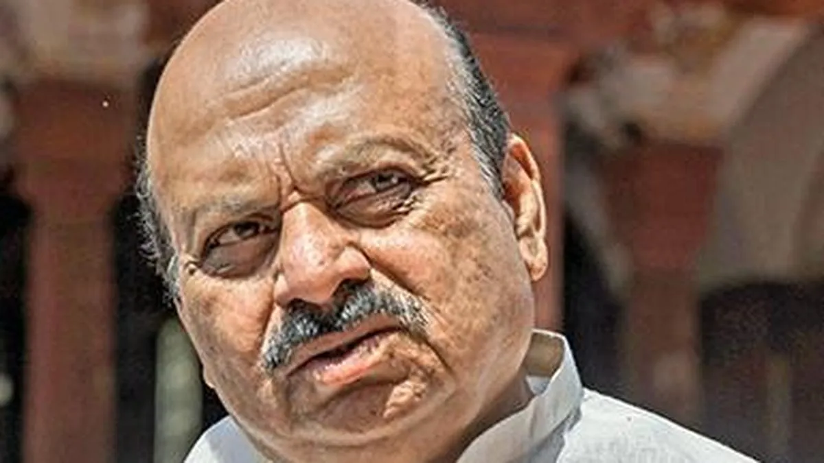 Bommai accuses CM of yielding to those opposing internal reservation