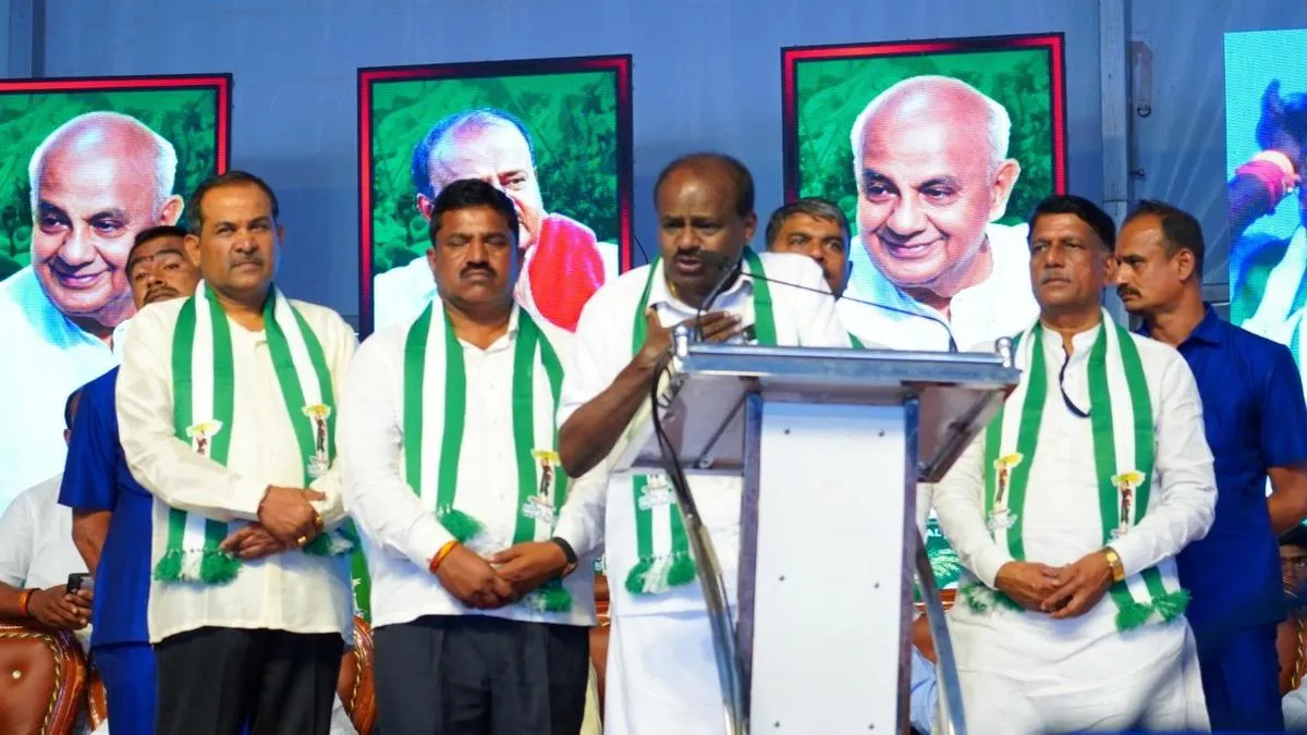 Congress using guarantees to deflect attention away from failure to develop State, says Kumaraswamy