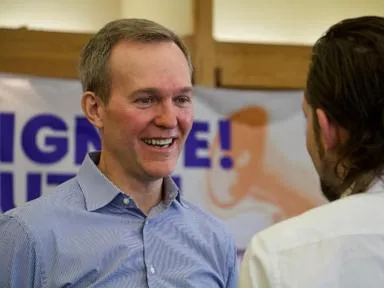  Democrats try a new tactic to win a House seat in Utah &mdash; running as progressives in a red state