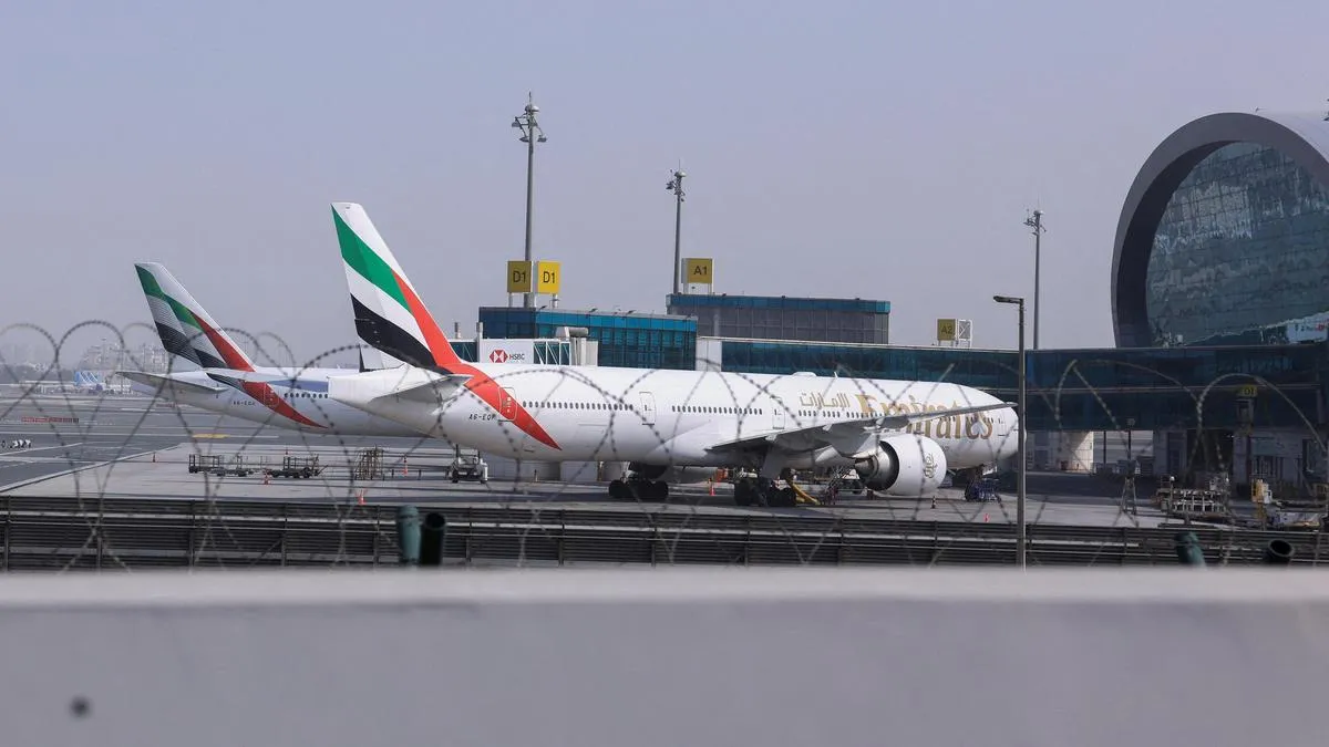 Dubai, Abu Dhabi carriers to restart flights after two-day standstill