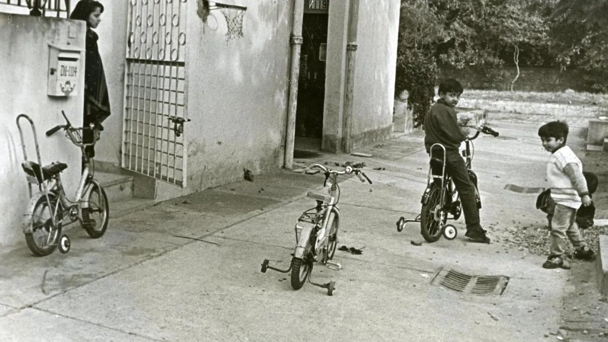 Environmental and social shifts may be driving global decline in youth mind health: study