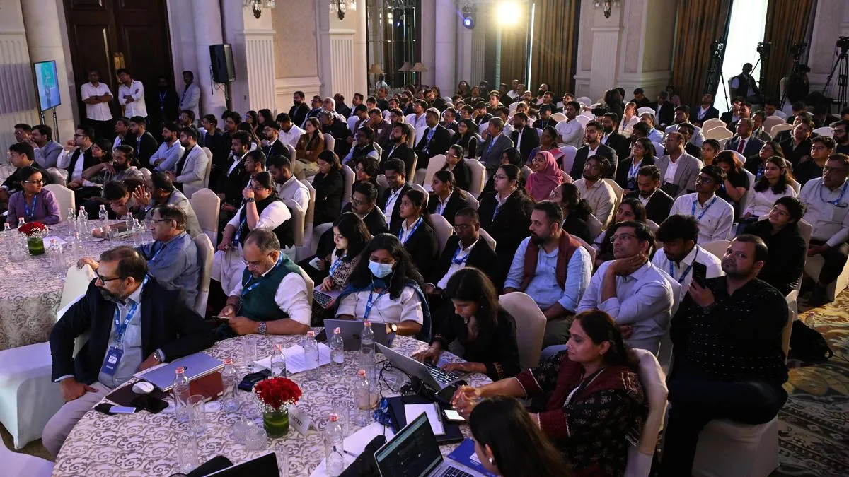 &lsquo;First duty is to fight the system&rsquo;: Advocates, judges tell law students to put Constitution first