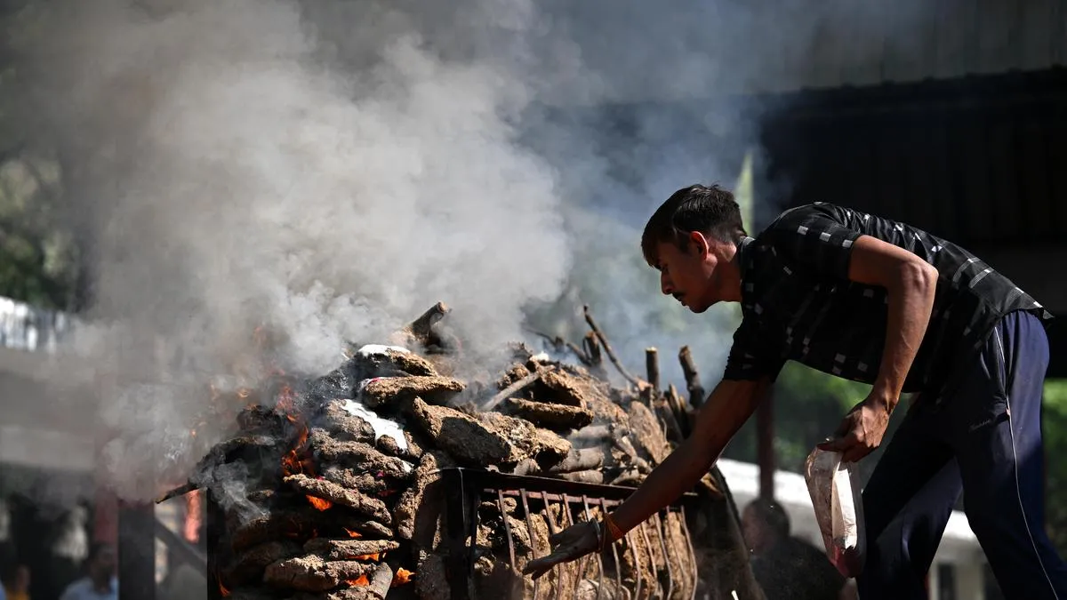 'He is in a happy place now': Harish Rana's last rites conducted, family to donate his organs