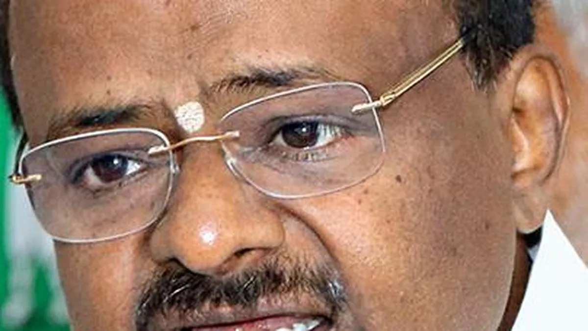 Indians in West Asia will return safely once flights resume, says HDK