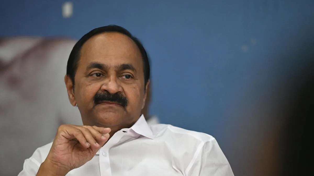 Kerala Assembly polls: V.D. Satheesan praises G. Sudhakaran as &lsquo;a just administrator&rsquo; - TownLive News