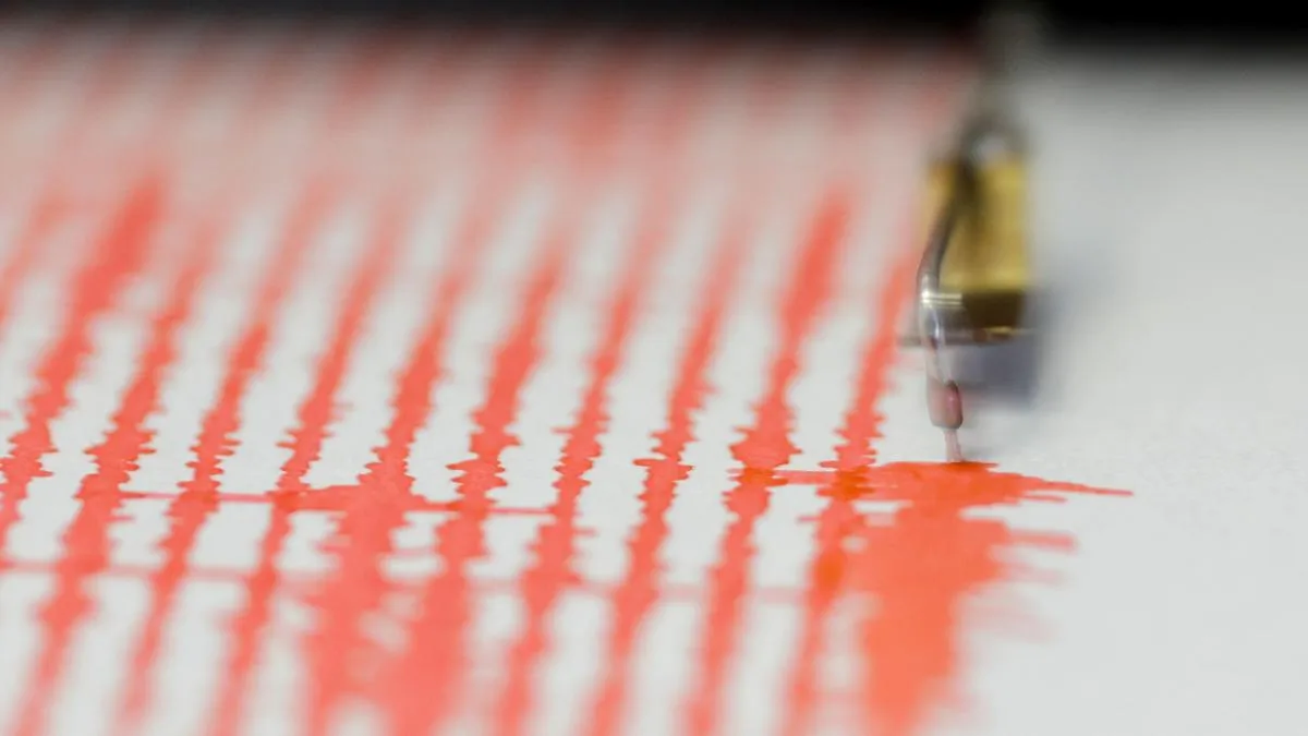 Magnitude 5.4 earthquake strikes Bangladesh; tremors felt in Kolkata, adjacent W.B. districts