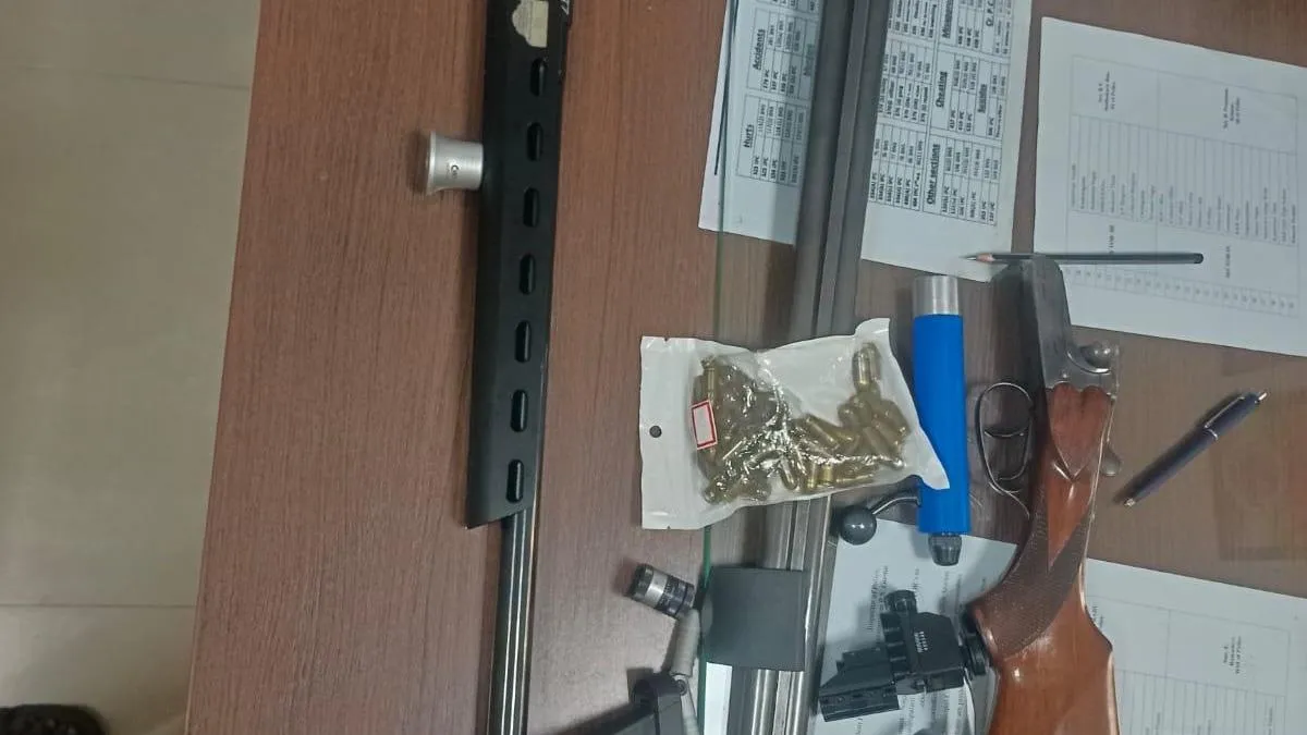 Man arrested in Guntur for fake arms license and illegal possession of firearms