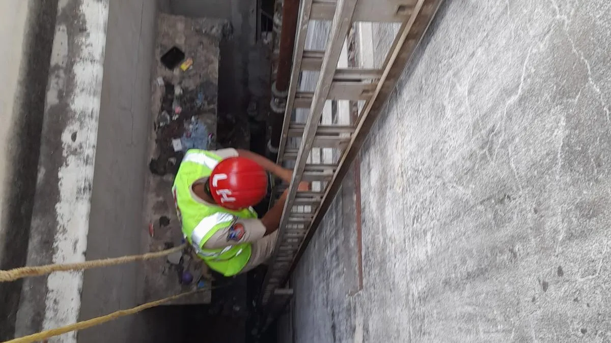 Man rescued after falling into ventilation duct in Hyderabad