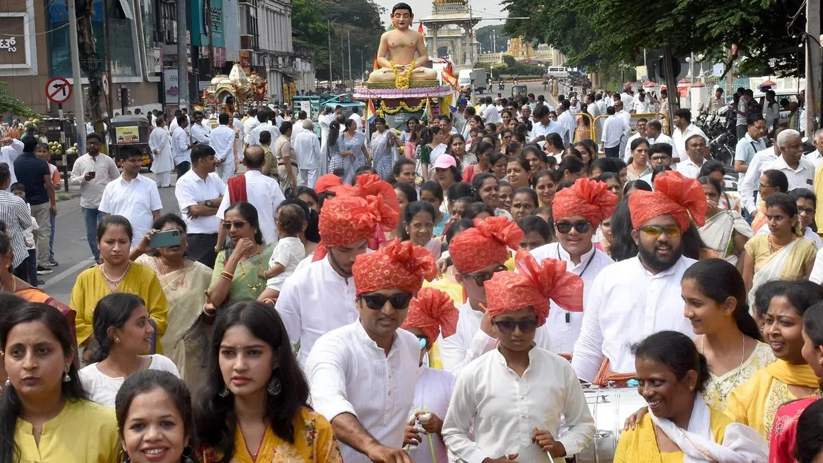 March taken out in Mysuru to mark Mahaveer Jayanti