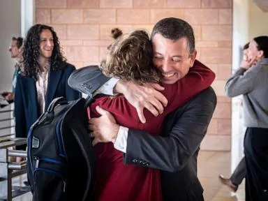  New Mexico jury says Meta harms children's mental health and safety, violating state law