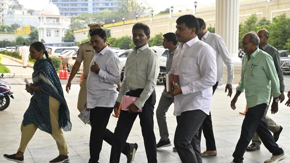 Recently surrendered maoist leaders meet CM Revanth at Telangana Secretariat 