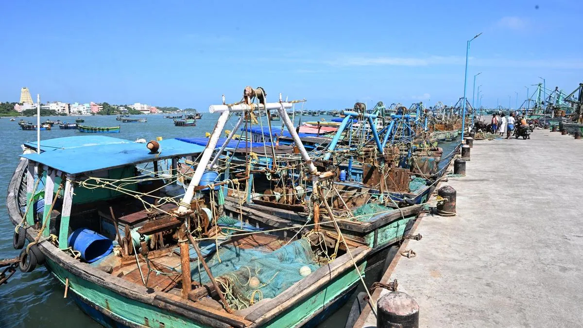 Sri Lankan Navy arrests two Indian fishermen near Katchatheevu