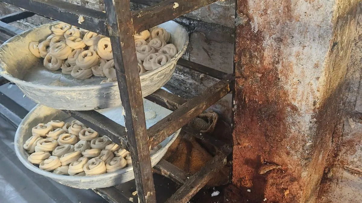 Substandard pheni manufacturing unit busted in Jiyaguda, one held