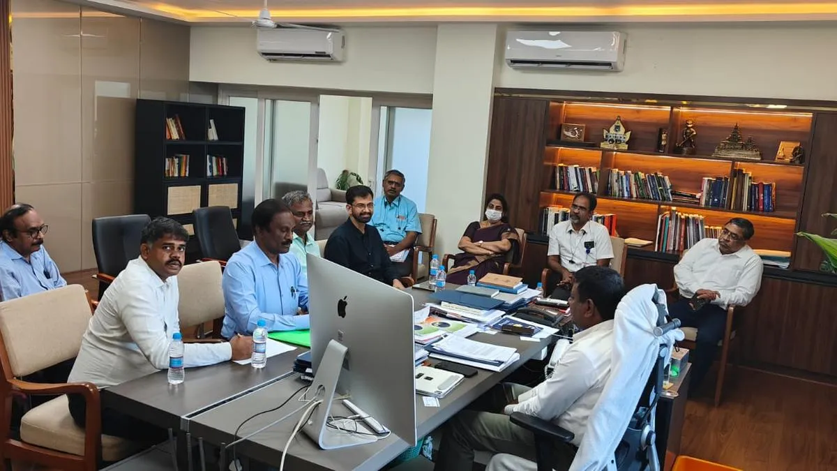 T.N. govt. doctors withdraw indefinite fast midway after RGGGH dean denies permission